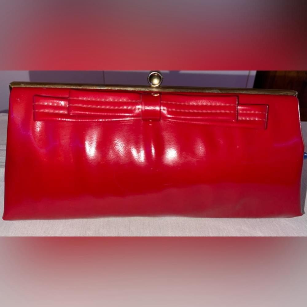 VINTAGE 1950 RED HANDBAG made in the USA!